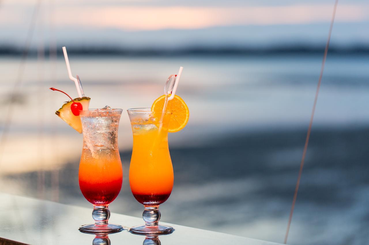 Pantai Indah Lagoi Bintan Buitenkant foto